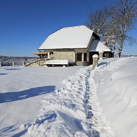 Zerko Holiday Home - Vineyard Chalet With Sauna And Jacuzzi Free Mirna Exteriér fotografie
